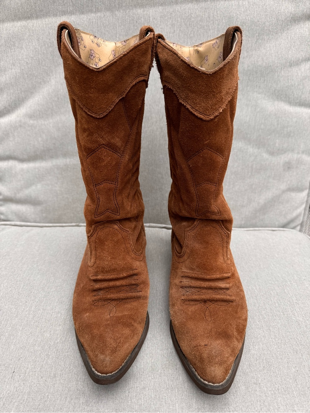Roxy’s vintage “Giddy Up” cowboy boots